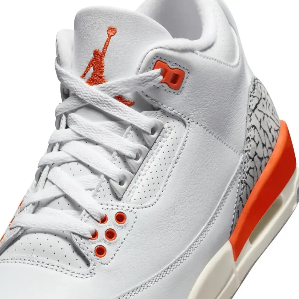 Air Jordan 3 - Branco/Cinza/Laranja