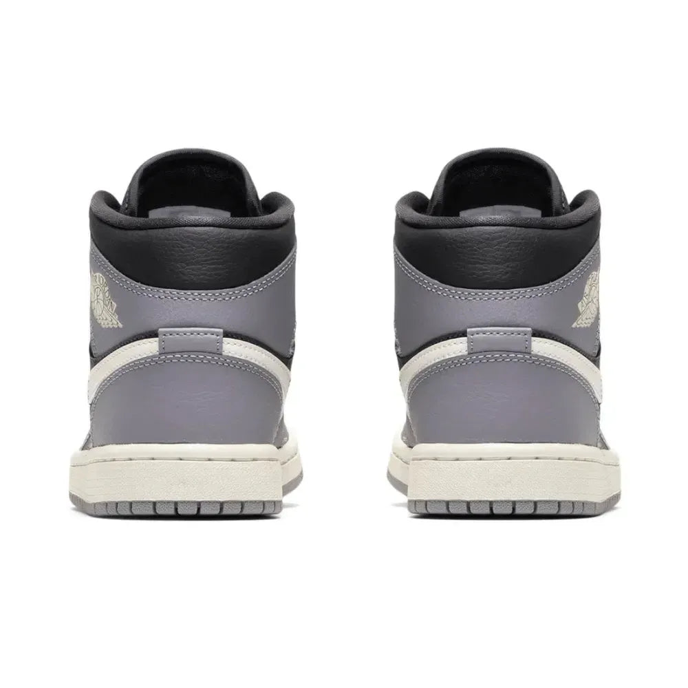 Air Jordan 1 Mid - Preto/Cinza Escuro