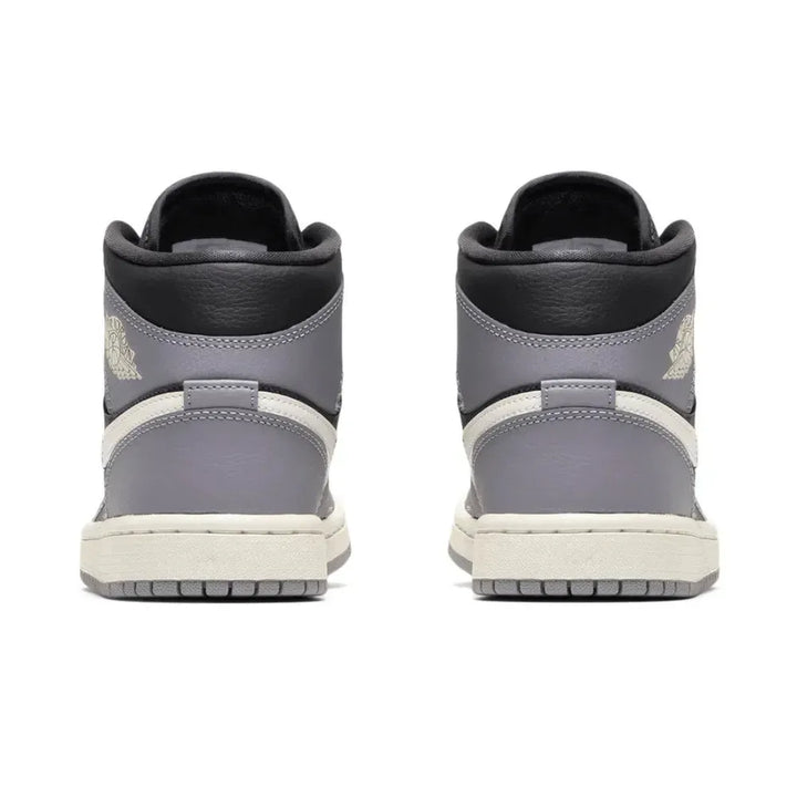 Air Jordan 1 Mid - Preto/Cinza Escuro
