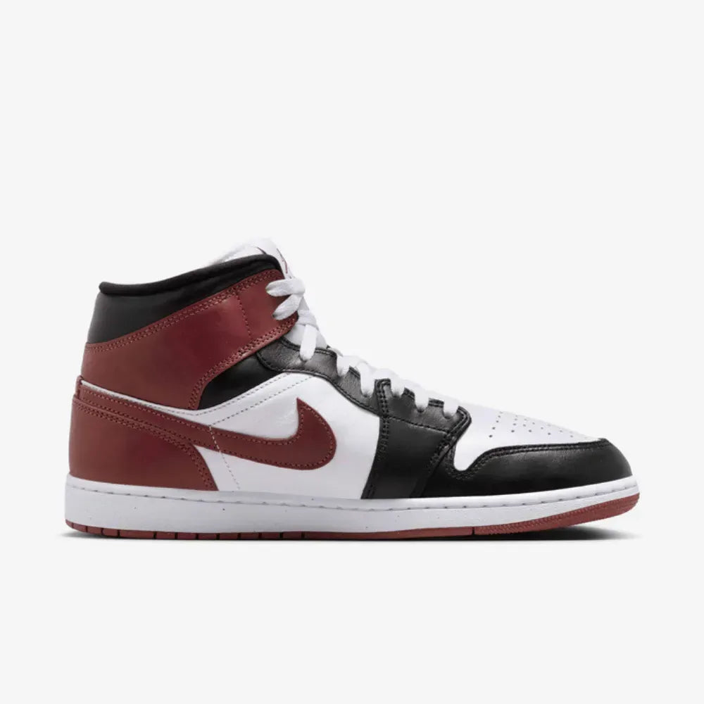 Air Jordan 1 Mid SE - Branco/Preto/Vermelho