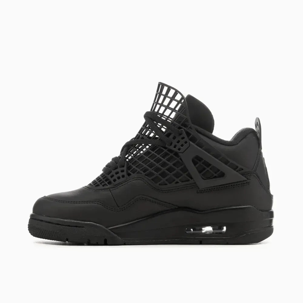 Air Jordan 4 - Triplo Preto