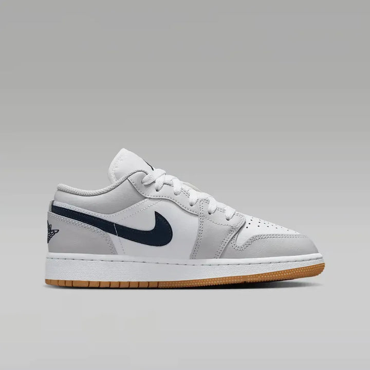Air Jordan 1 Low GS - Branco/Cinza Neutro/Azul Marinho
