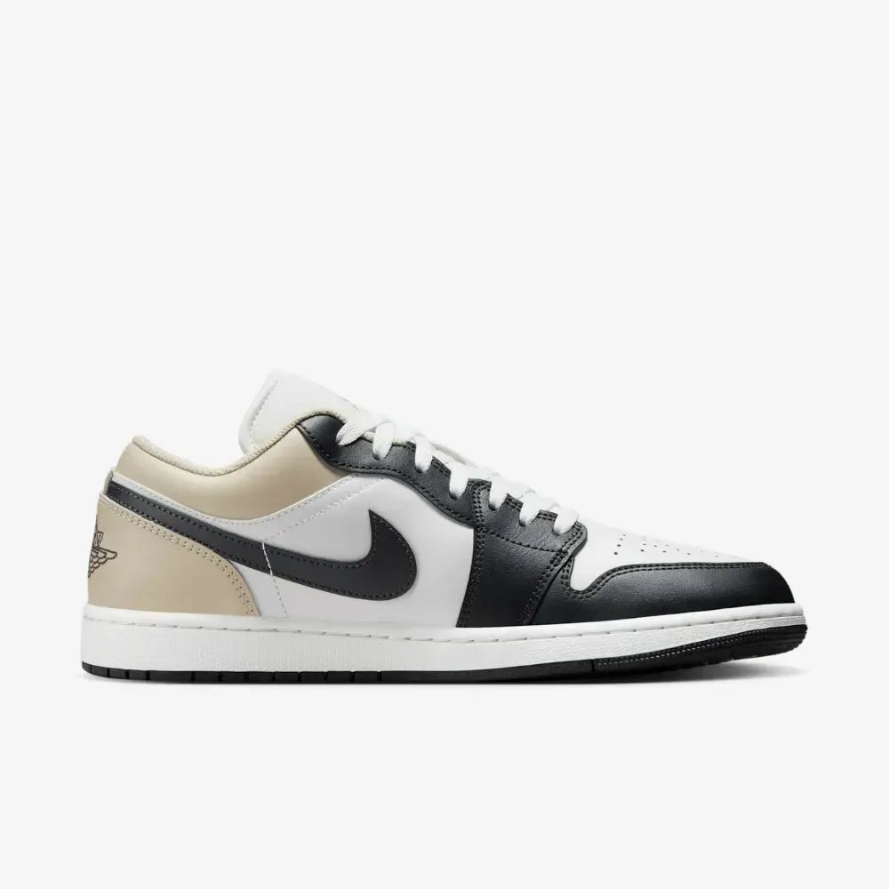 Air Jordan 1 Low - Branco/Preto/Creme