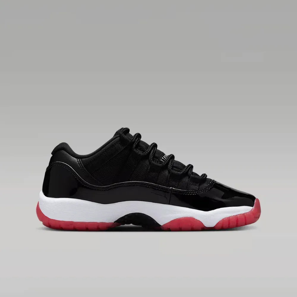 Air Jordan 11 Low GS - Preto/Vermelho