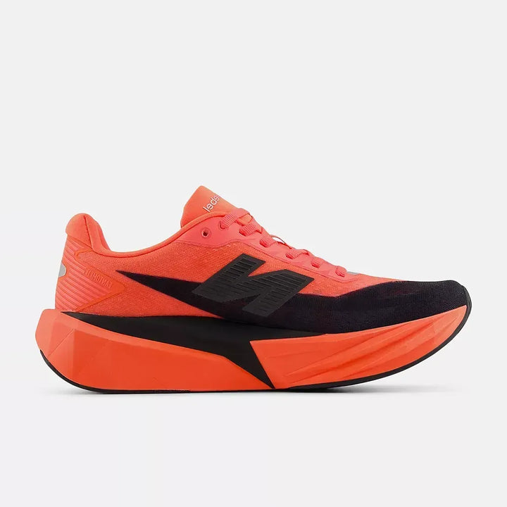 New Balance FuelCell Rebel v5 - Vermelho/Preto