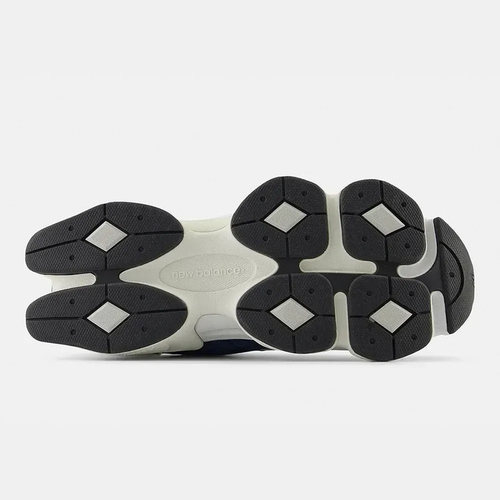 New Balance 9060 – Azul Marinho/Cogumelo