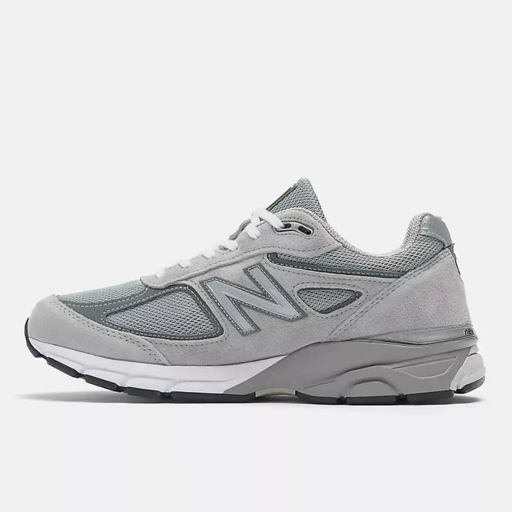 New Balance 990v4 – Cinza/Branco