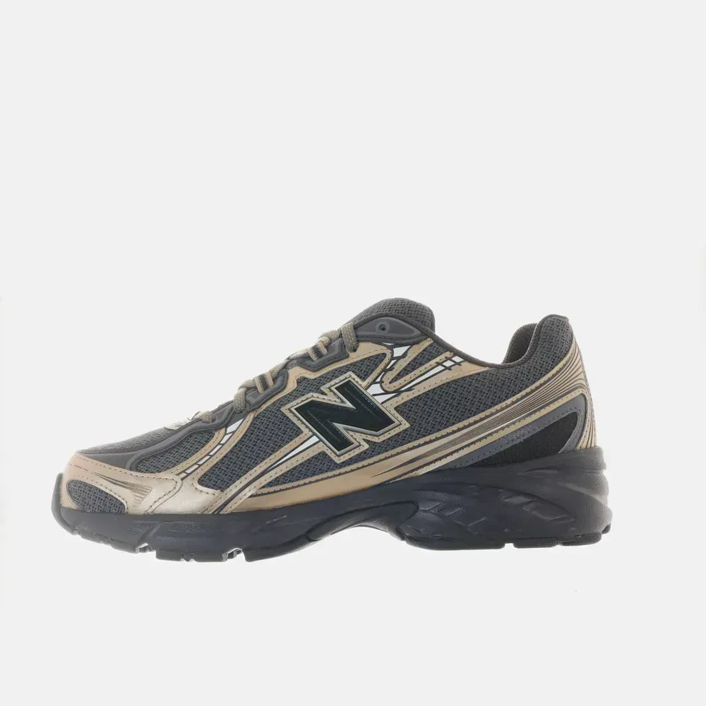 New Balance 740 - Preto/Bege