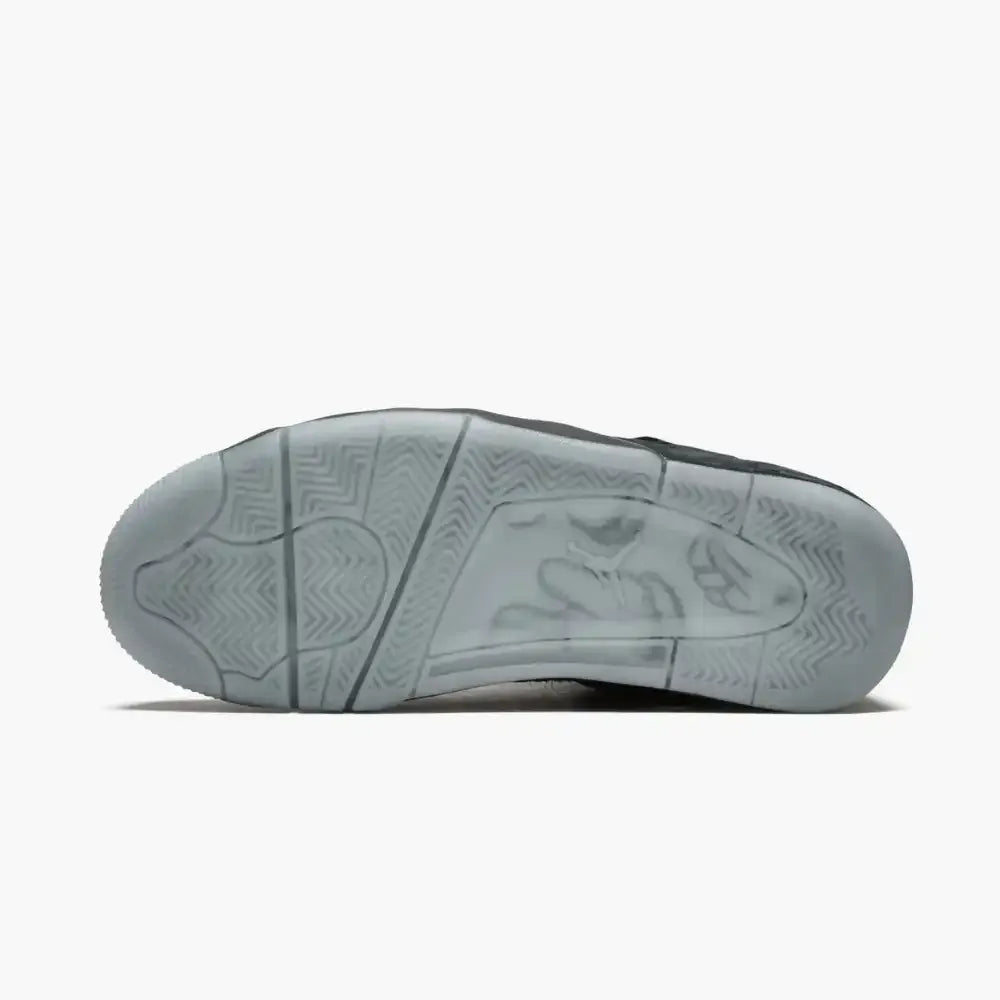Jordan 4 Retro KAWS – Preto