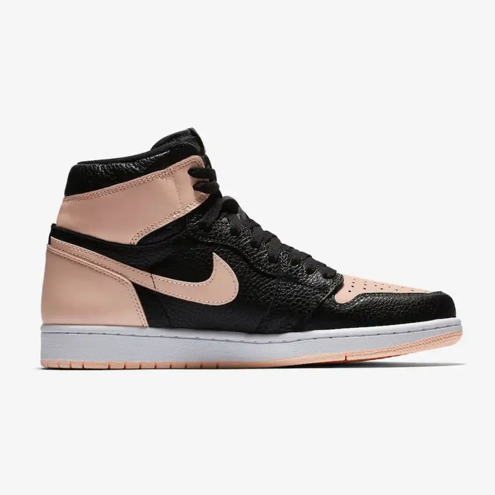 Jordan 1 Retro High - Preto/Rosa Crimson/Branco