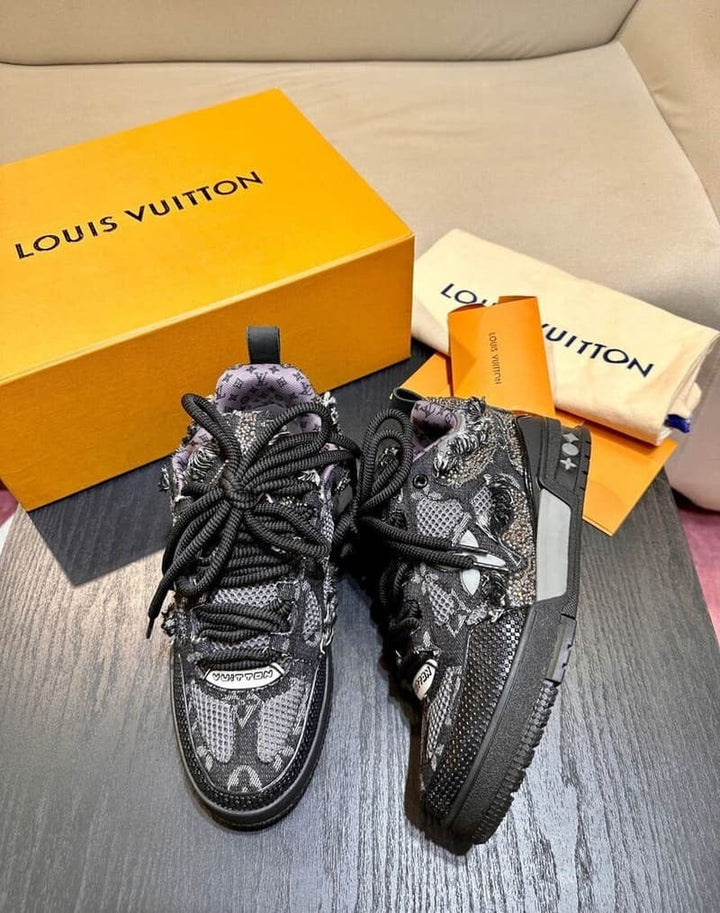 Louis Vuitton LV Skate – Preto Swarovski Monogram