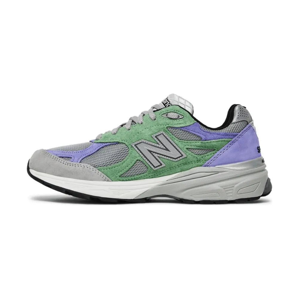 Stray Rats x New Balance 990v3 - Verde/Cinza