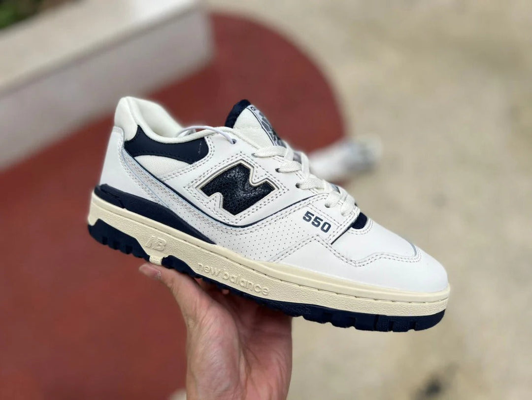 New Balance 550 - Branco/Azul Marinho