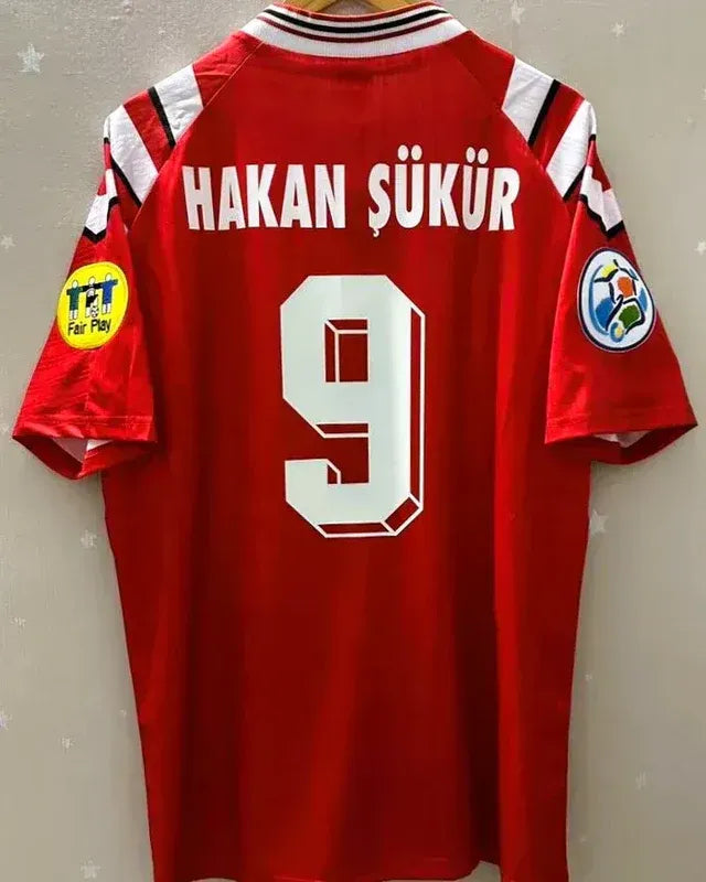 Camisa Retrô Turquia 1996/97 Home - Hakan Sukur #9 (+Patches)