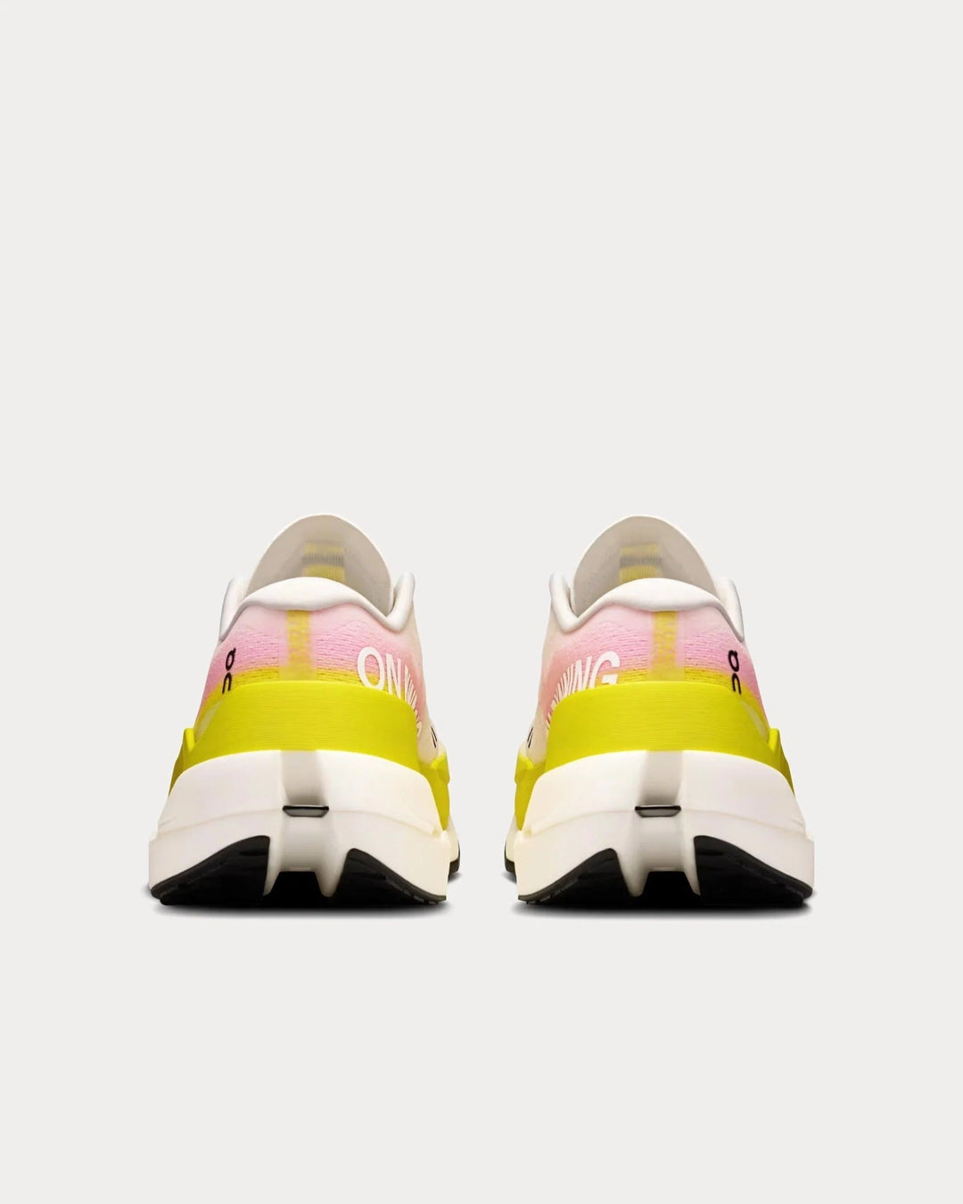 On Running Cloudboom Max – Lima/Framboesa