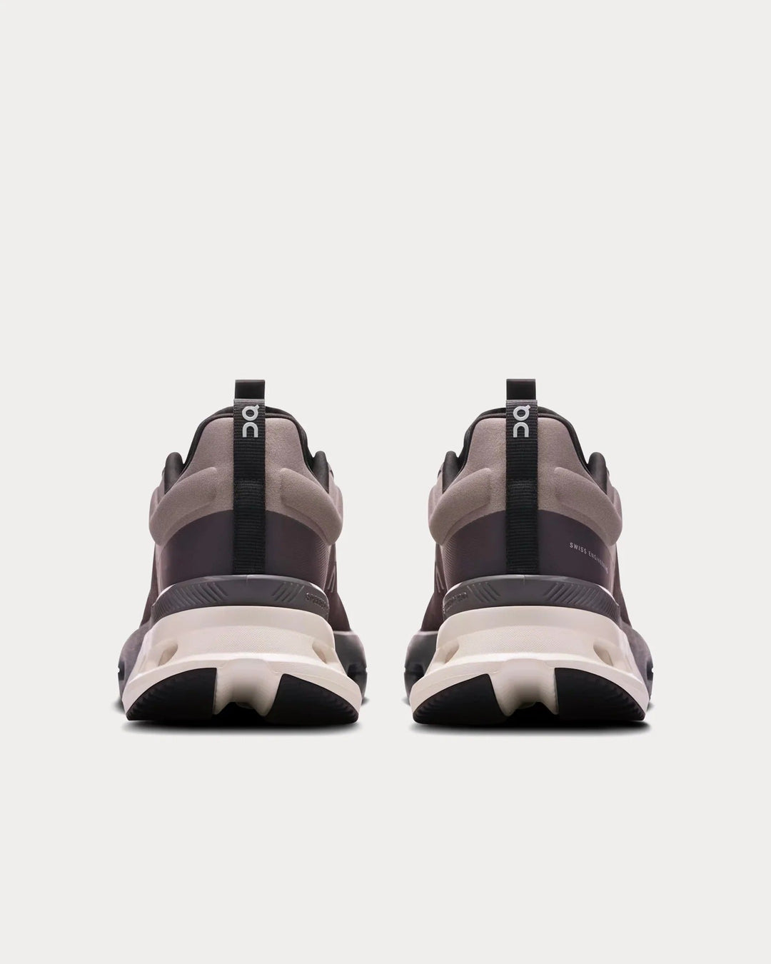 On Running Cloudnova X - Seixo/Preto