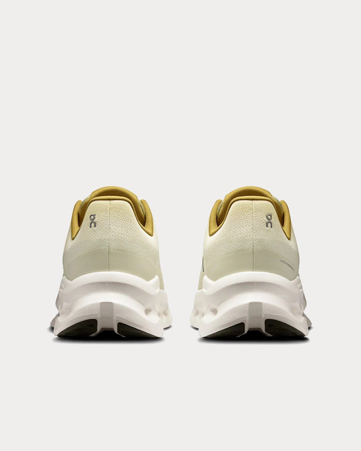 On Running Cloudtilt – Baunilha/Marfim