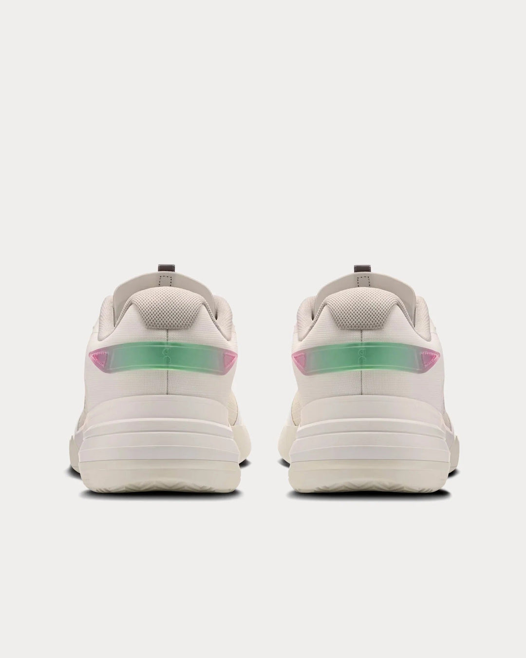 On Running The Roger ADV Z5 – Branco/Marfim