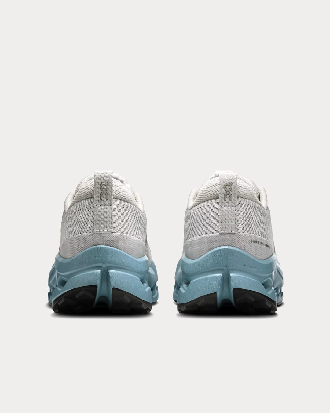 On Running Cloudsurfer Trail 2 – Glaciar/Pó