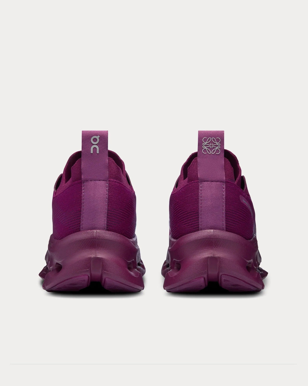 On Running x Loewe Cloudtilt – Cereja