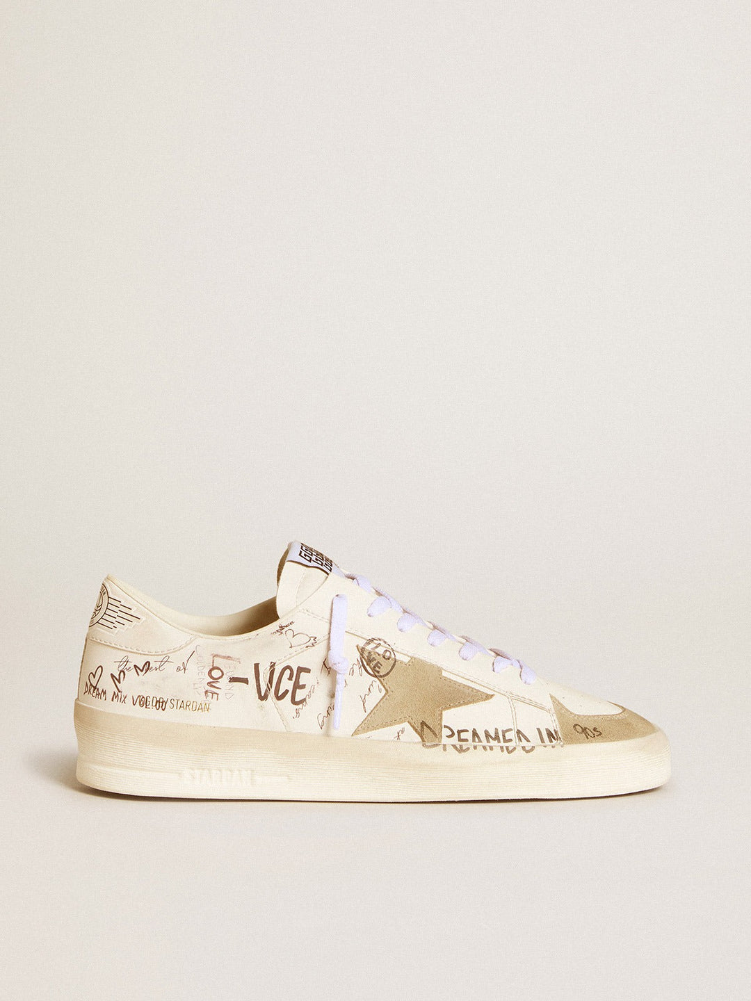 Golden Goose Stardan – Branco/Bege com Estampa Grafite
