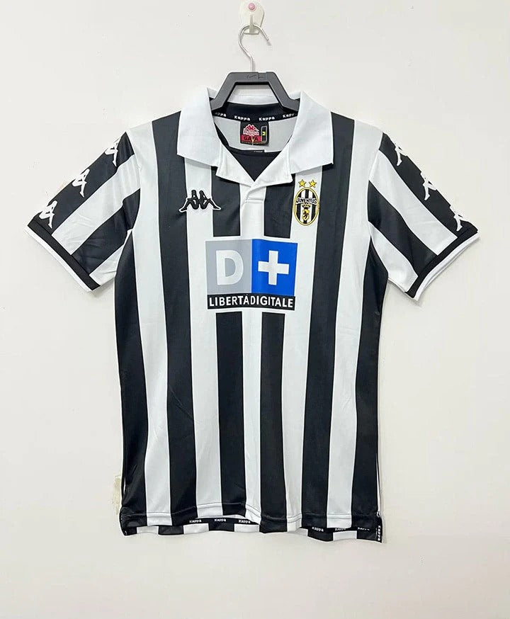 Camisa Retrô Juventus 1999/00 Home