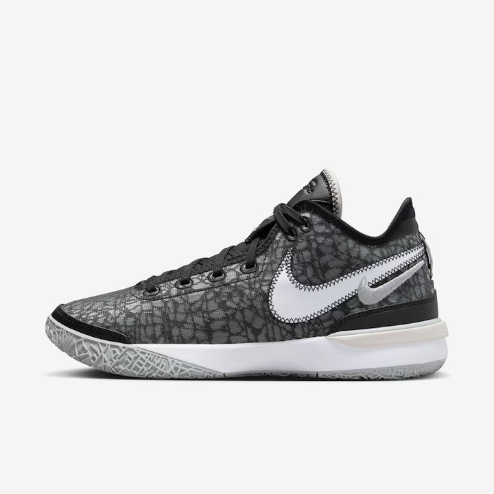 Tênis Nike LeBron NXXT Gen - Preto/Branco