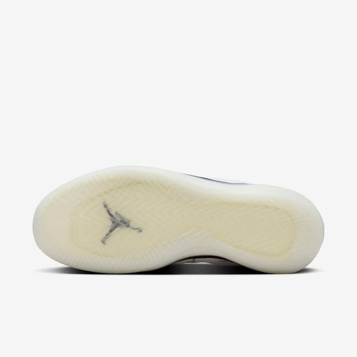Tênis Nike Air Jordan XXXIX - Branco