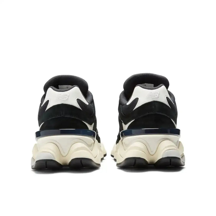 New Balance 9060 - Preto