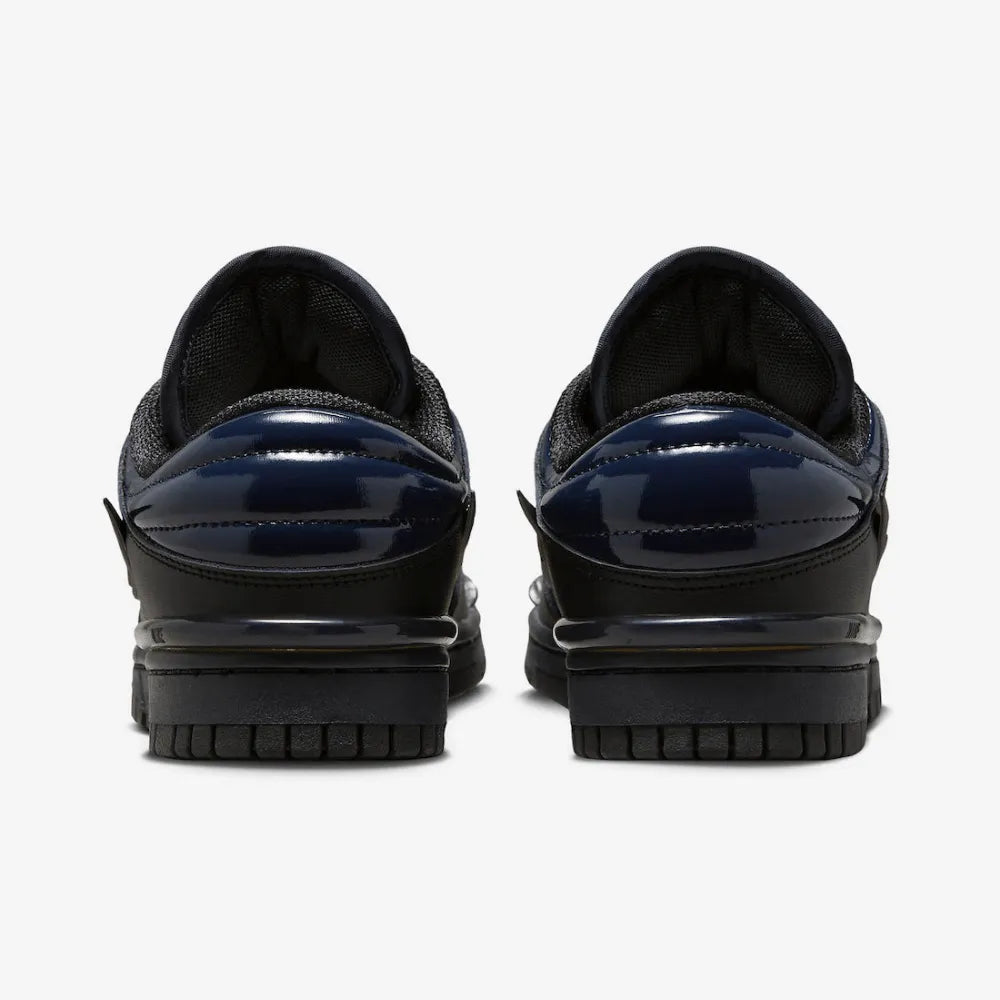Nike Dunk Low - Preto/Azul Marinho