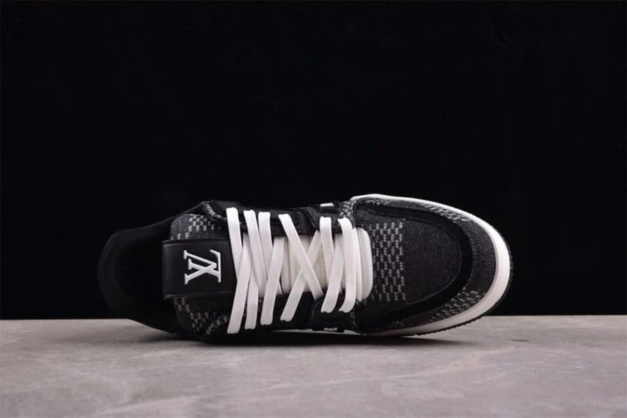 Louis Vuitton LV Trainer – Preto Damier 3D Denim