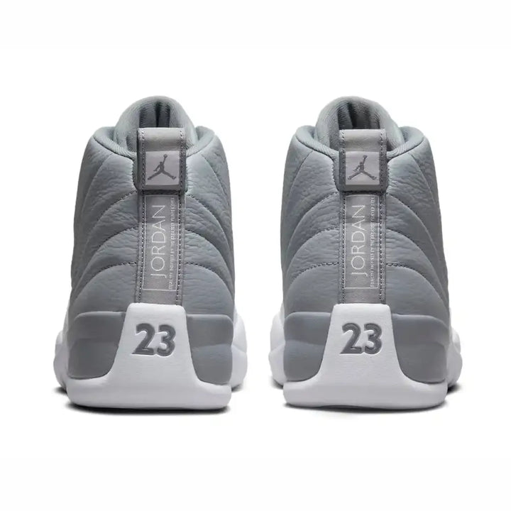 Jordan 12 Cinza Stealth