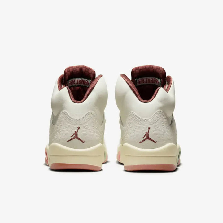 Air Jordan 5 - Off White/Bege Manteiga/Vermelho