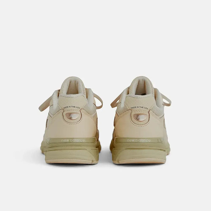 New Balance 990v4 MiUSA – Bege