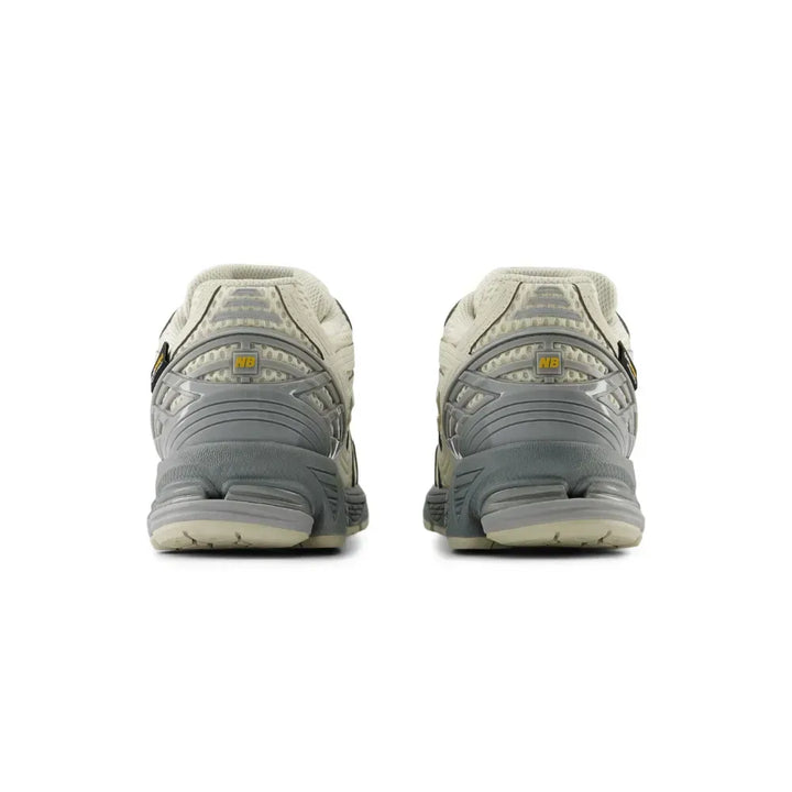 New Balance 1906R Cordura Pack – Creme