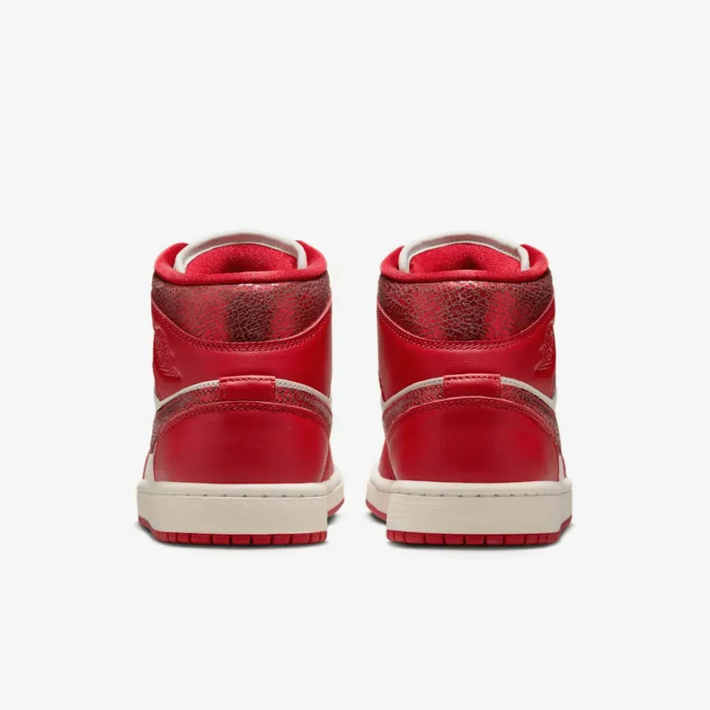 Air Jordan 1 Mid SE - Branco/Vermelho