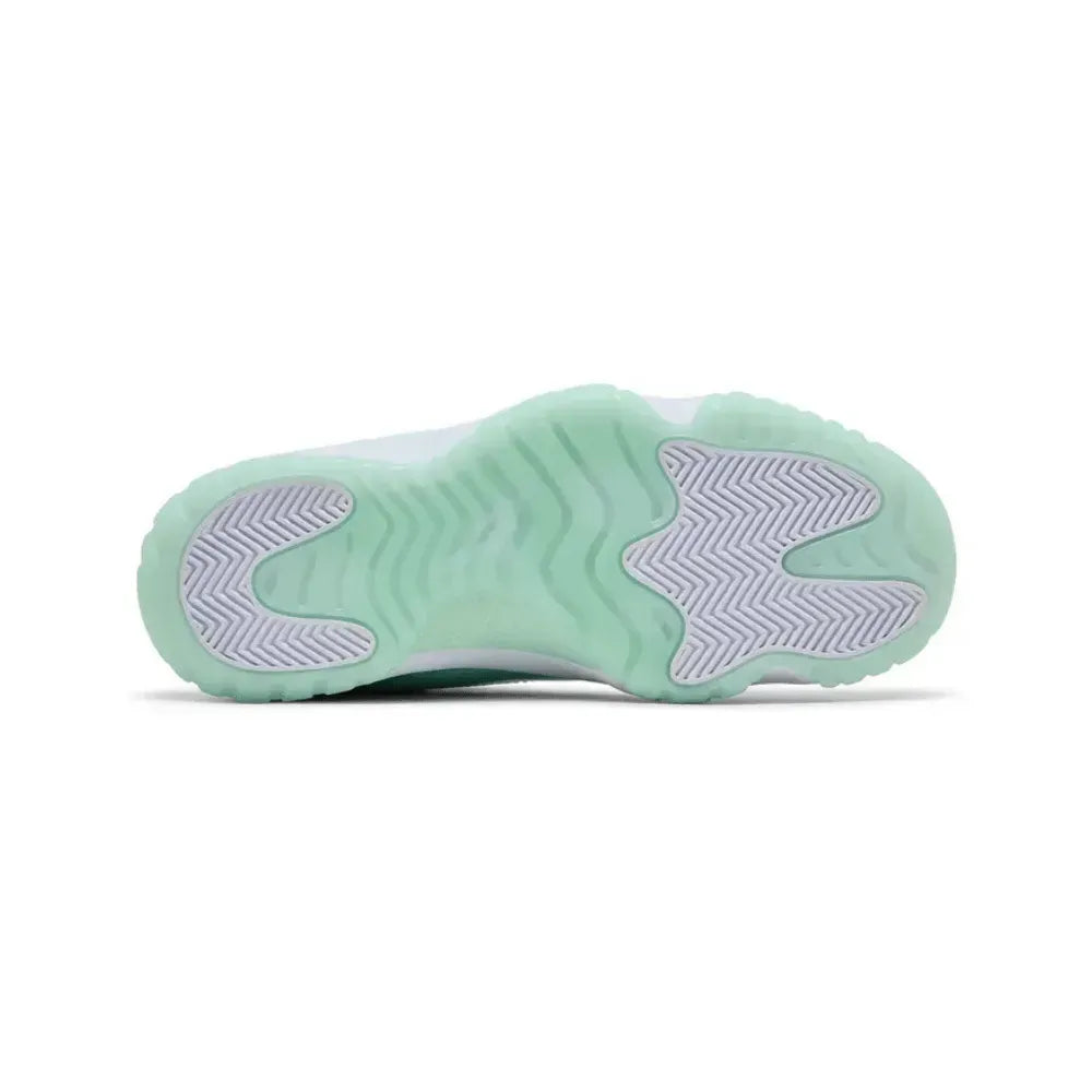 Air Jordan 11 Retro Low - Branco/Verde