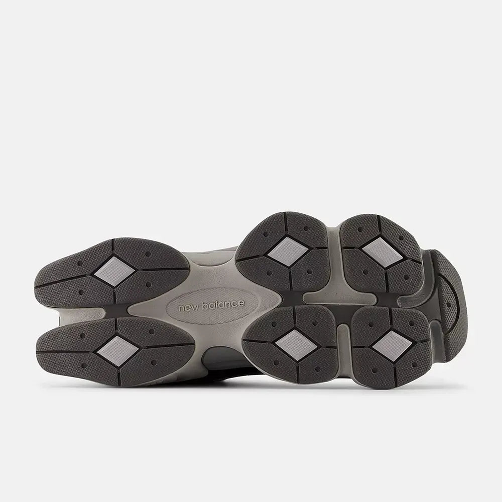 New Balance 9060 – Preto/Cinza Escuro