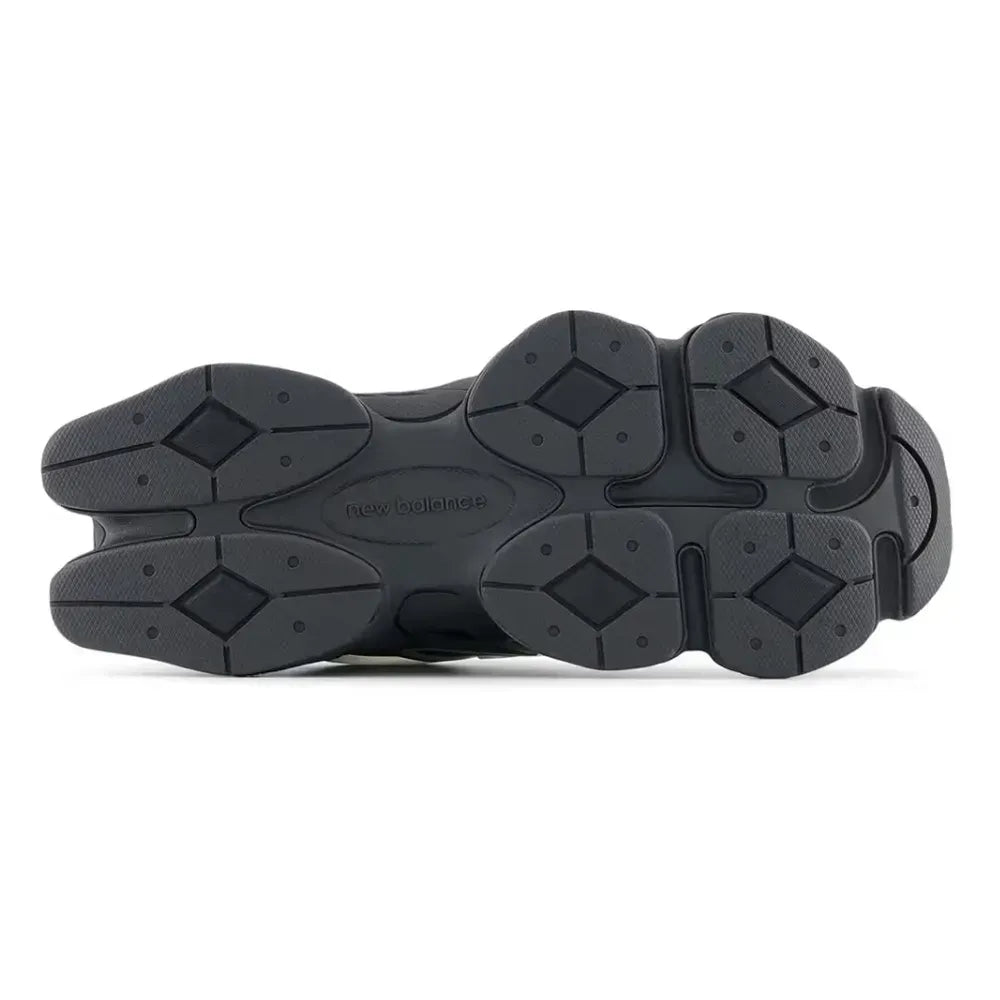 New Balance 9060 – Cinza Escuro Triplo