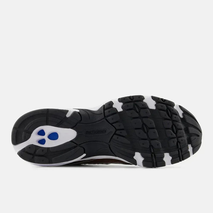 New Balance 740 - Castanho/Bege