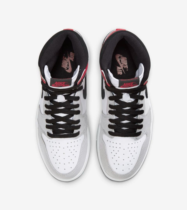 Jordan 1 Retro High - Branco/Cinza/Preto/Vermelho