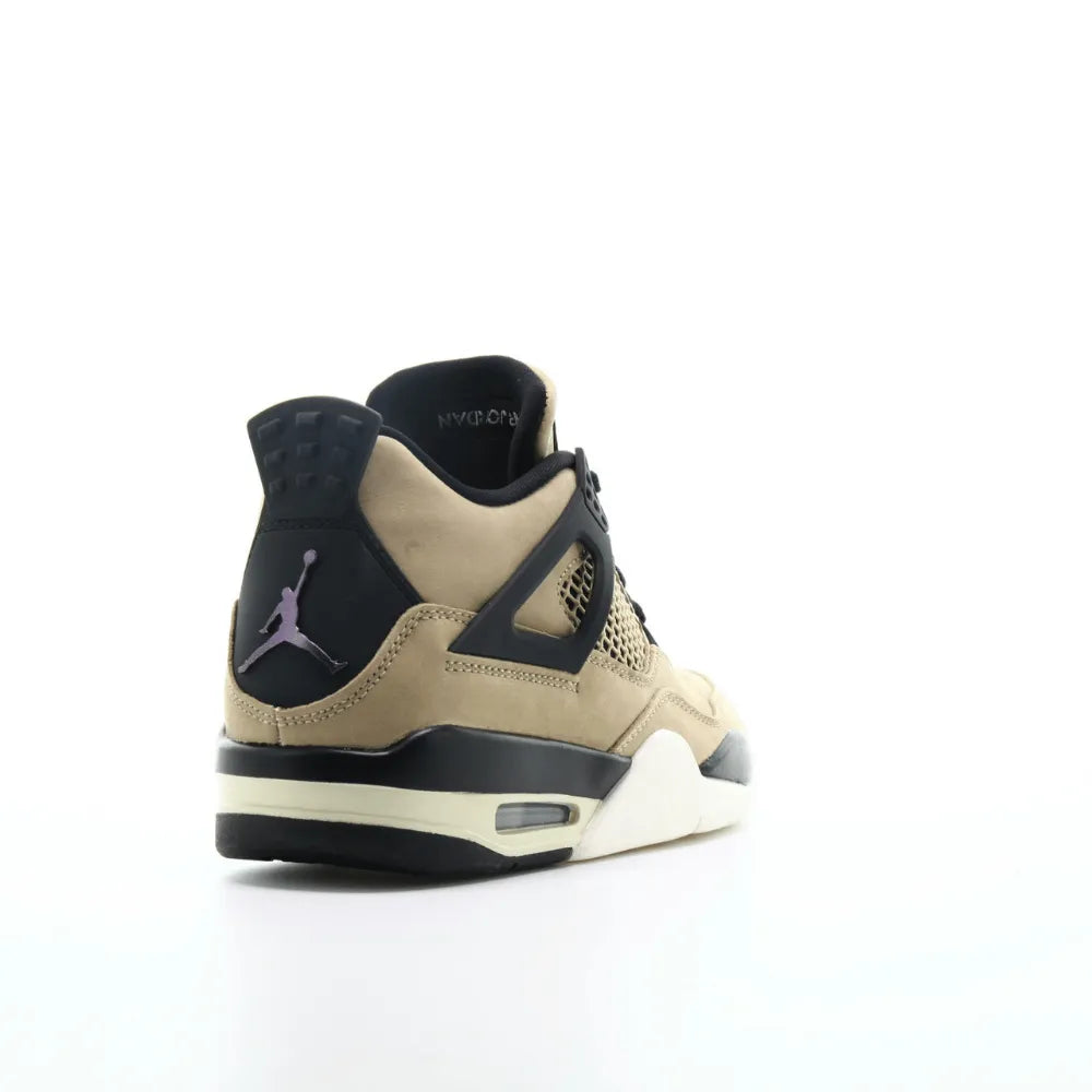 Air Jordan 4 - Bege Areia/Preto