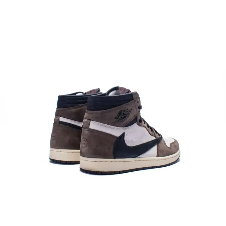 Jordan 1 Retro High Travis Scott Marrom Mocha