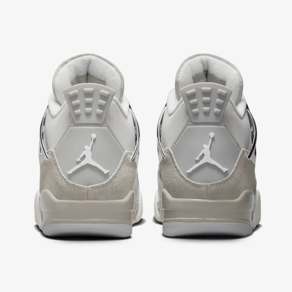 Air Jordan 4 - Off White/Taupe/Metalizado