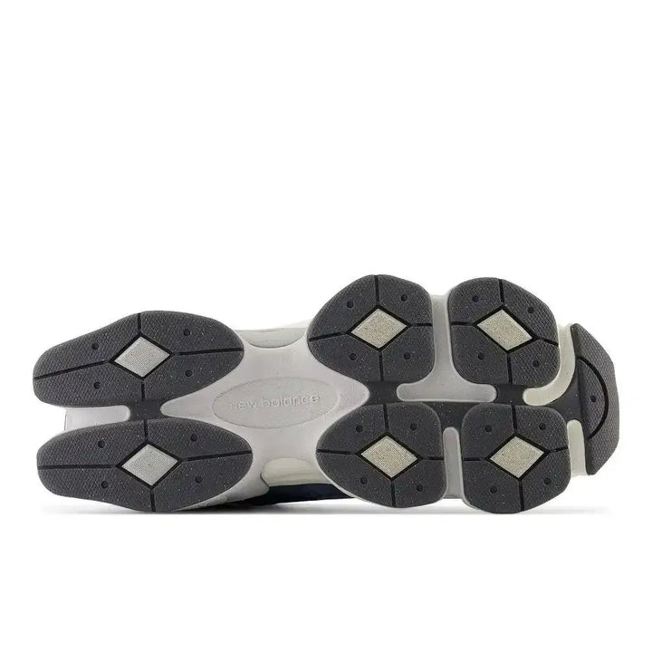 New Balance 9060 – Índigo Natural