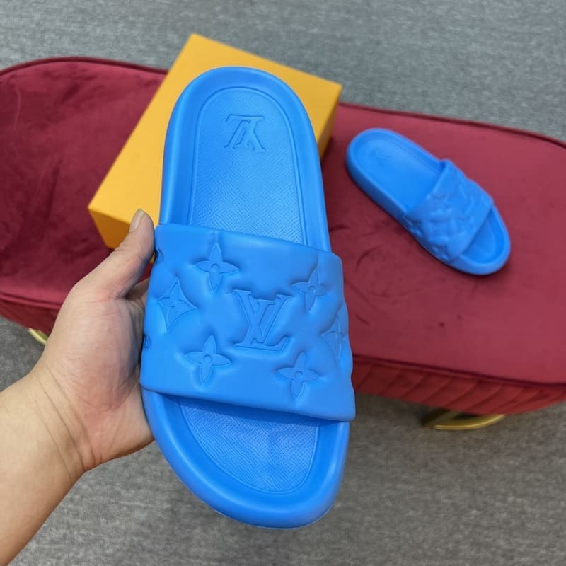 Louis Vuitton Waterfront Slide – Azul