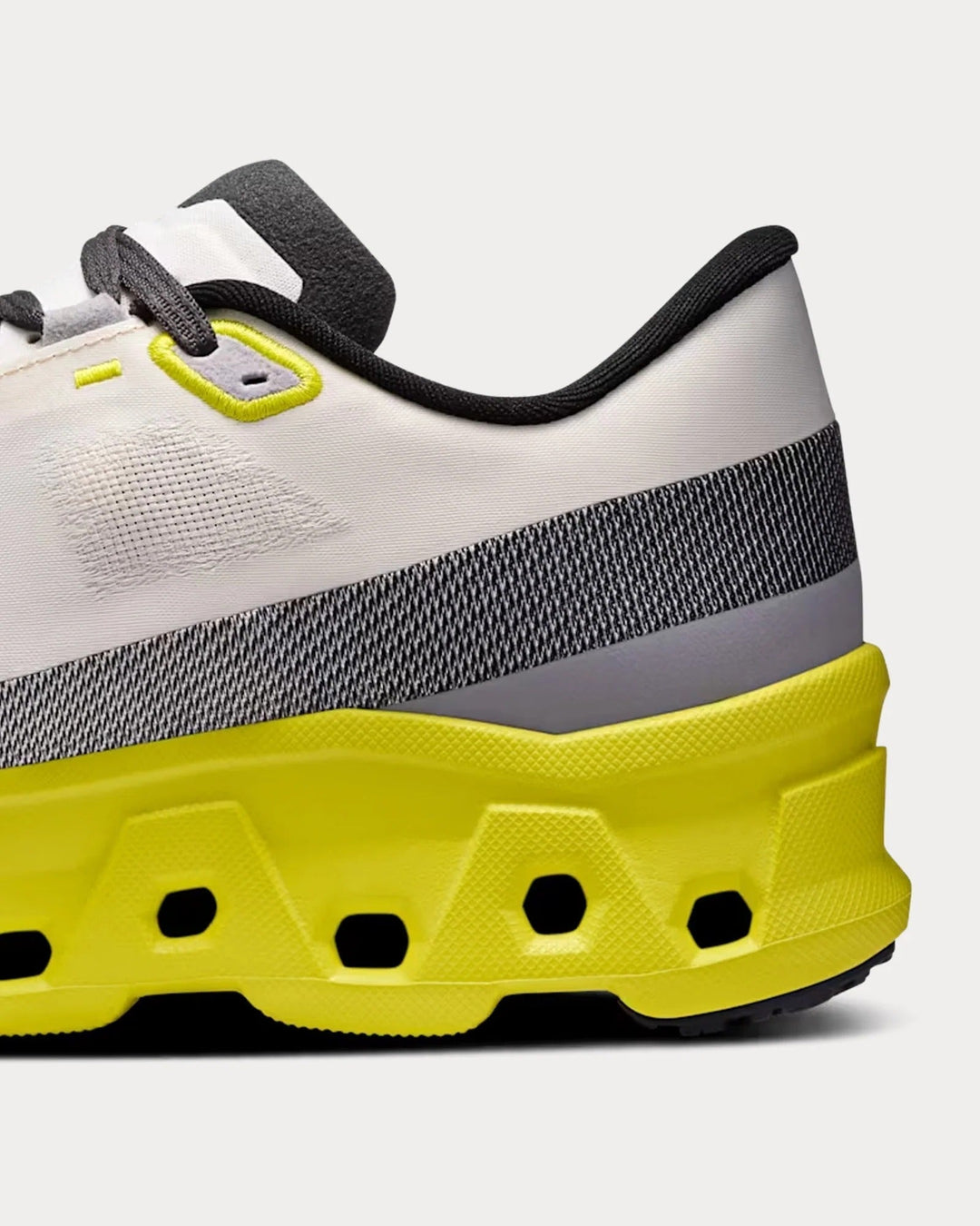 On Running Cloudmonster Hyper - Orvalho/Limão