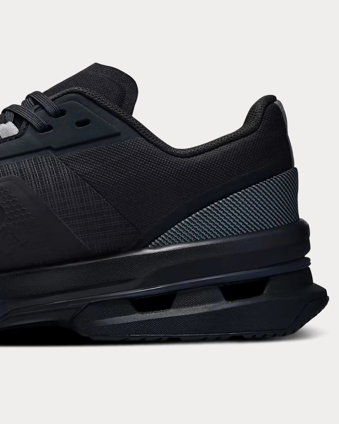 On Running Cloudpulse Pro – Preto/Rocha