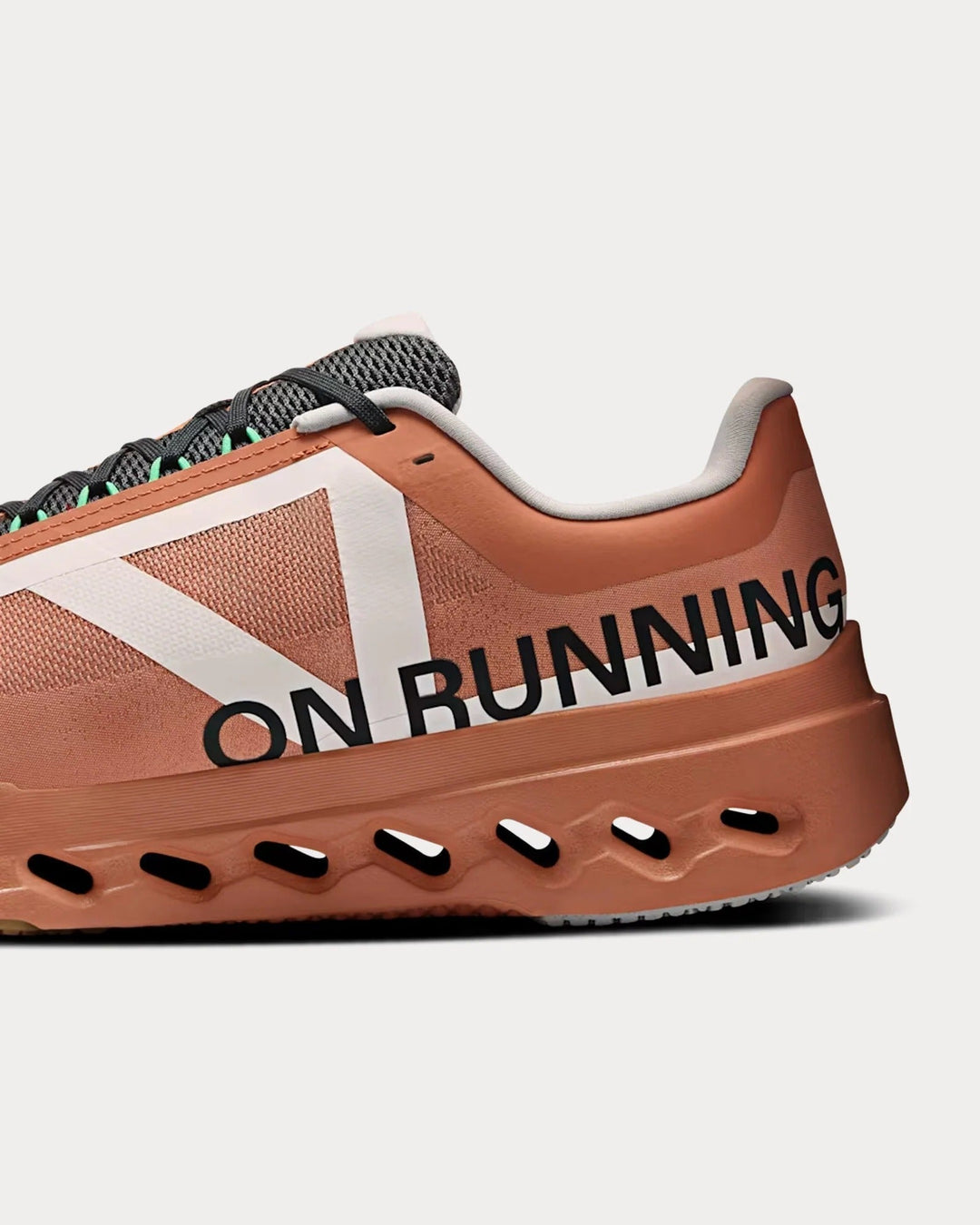 On Running Cloudsurfer Next Z5 - Cânion/Branco