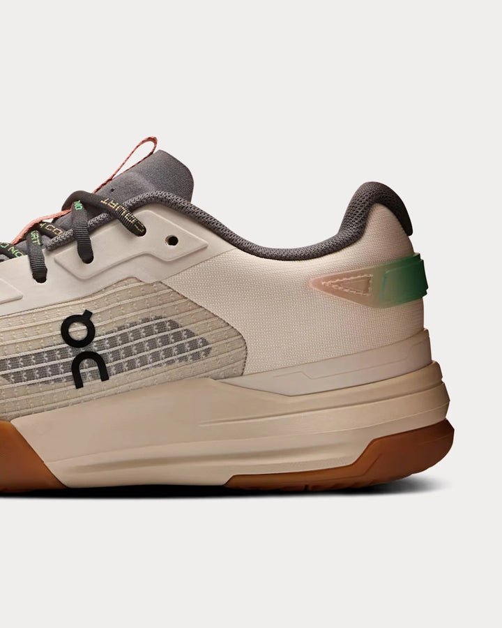 On Running The Roger ADV Z5 – Creme/Amêndoa